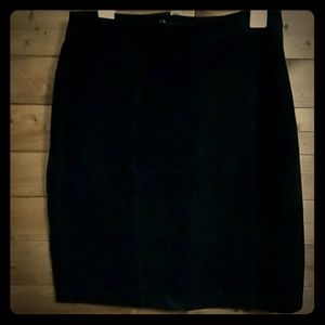 Global identity Leather black skirt